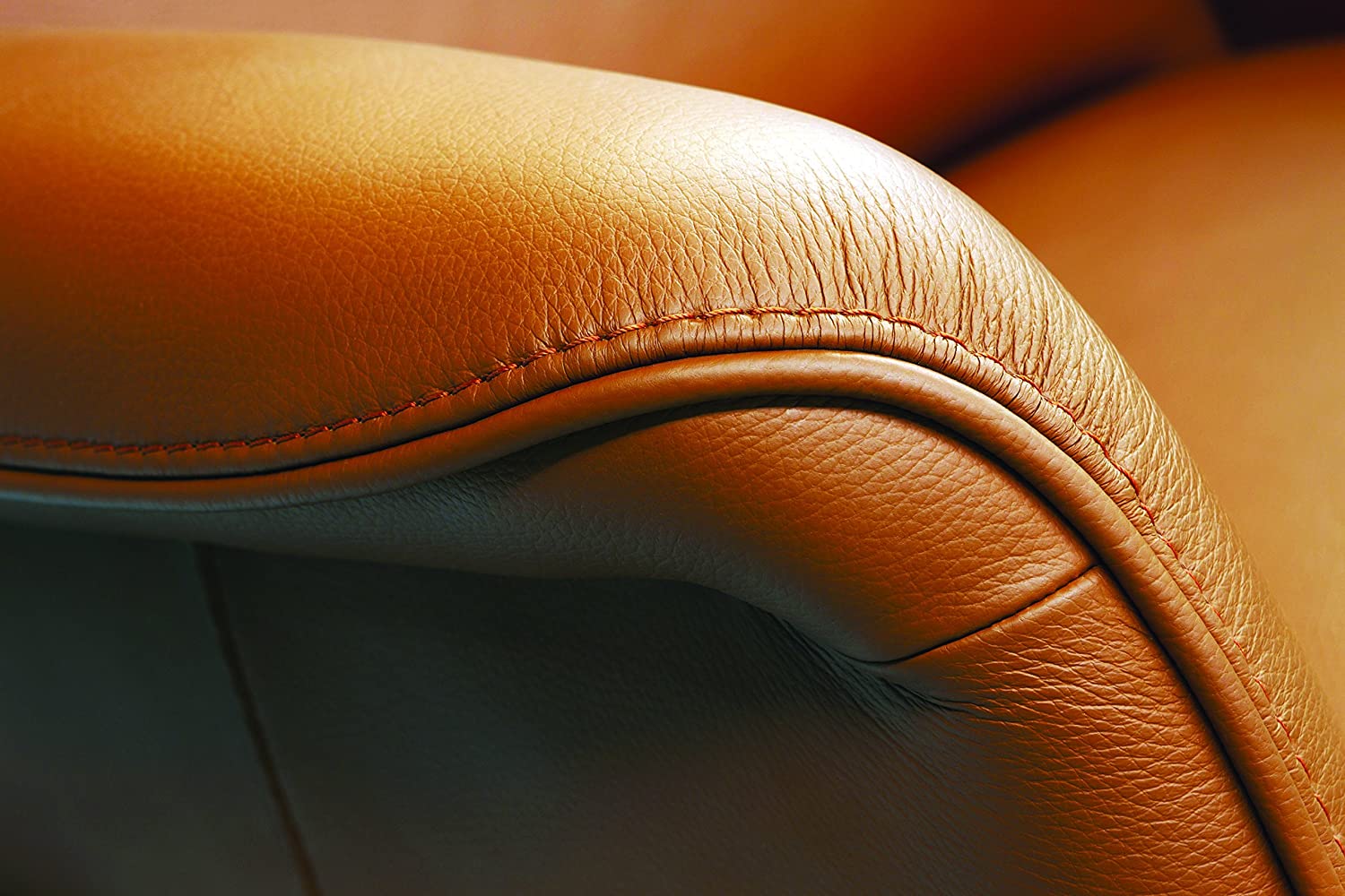 Turtle Wax Leather Cleaner & Conditioner (473 ML)