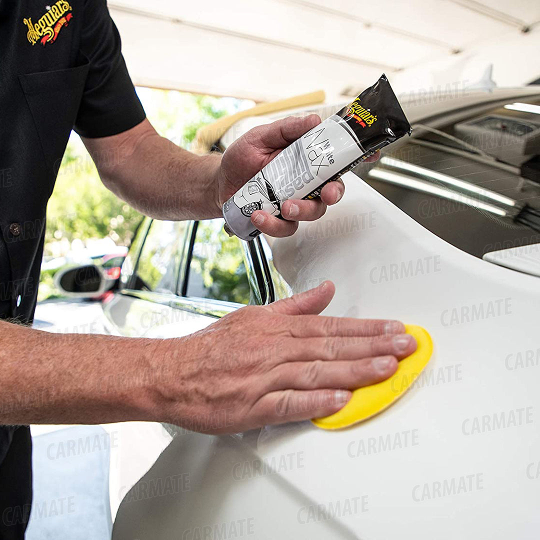 MEGUIAR'S White Wax Paste Brilliance to White to Lighter Coloured Vehicles - CARMATE®