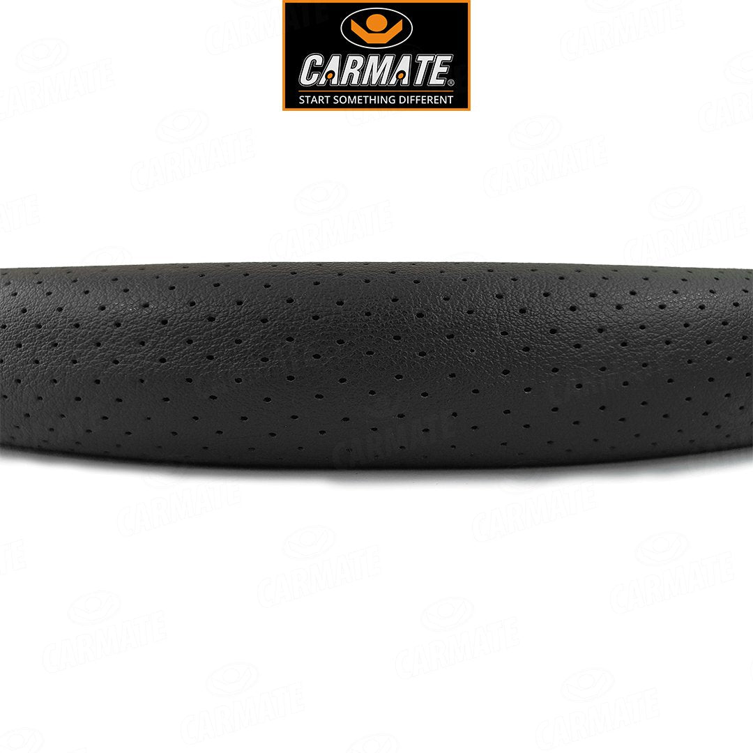 CARMATE Super Grip-115 Medium Steering Cover For Toyota Etios