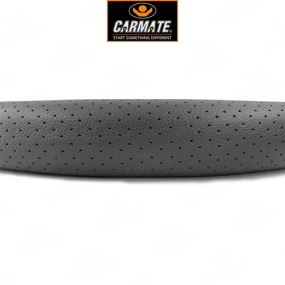 CARMATE Super Grip-115 Medium Steering Cover For Chevrolet Sail