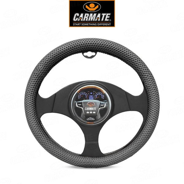 CARMATE Super Grip-116 Medium Steering Cover For Toyota Liva