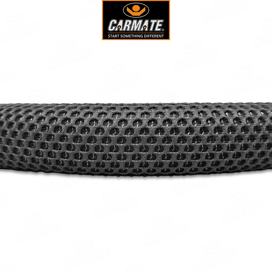 CARMATE Super Grip-116 Medium Steering Cover For Jeep Compass